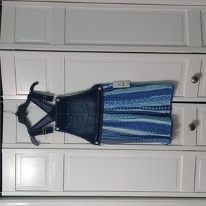 Overall dress